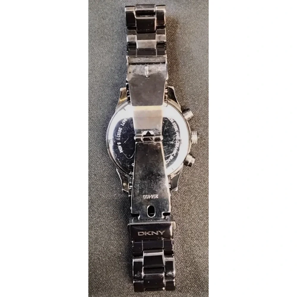 DKNY Men's Wrist Watch Ceramic and Stainless Steel Black w/ Crystals #Z5863